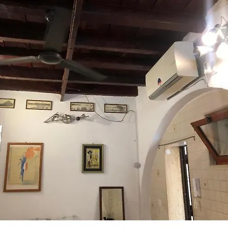 Nicolaiano Howme Bari Exterior foto